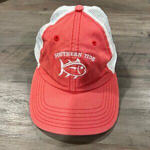 Southern Tide Skipjack Fish Logo Mesh Trucker Hat In Coral & White